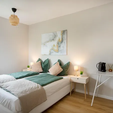 Apartment Monteuroase